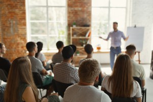 Formation Maîtriser sa Communication Verbale et Non-verbale en ligne – Danslabox